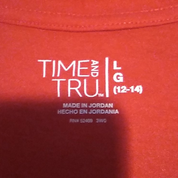 5/$25 Time and Tru Red tee - Picture 2 of 2